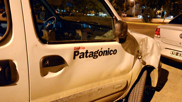 Cobarde agresión de zíngaros a trabajadores del periodismo local