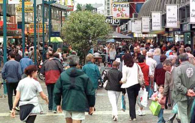 Se duplicaron en los tres últimos años los turistas del 25 de mayo
