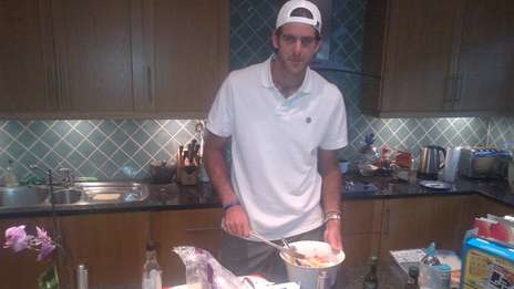 Del Potro pudo ver a Boca y avanzó a tercera ronda