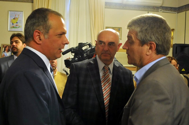 Buzzi asumiría la presidencia del PJ