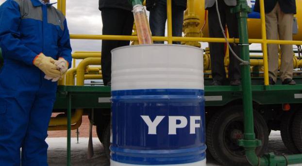 Cufre adelantó que YPF se comprometió con una inversión de 130 millones de dólares