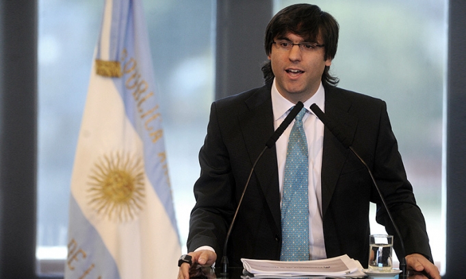 Lanzan un plan de créditos a jubilados para evitar abusos