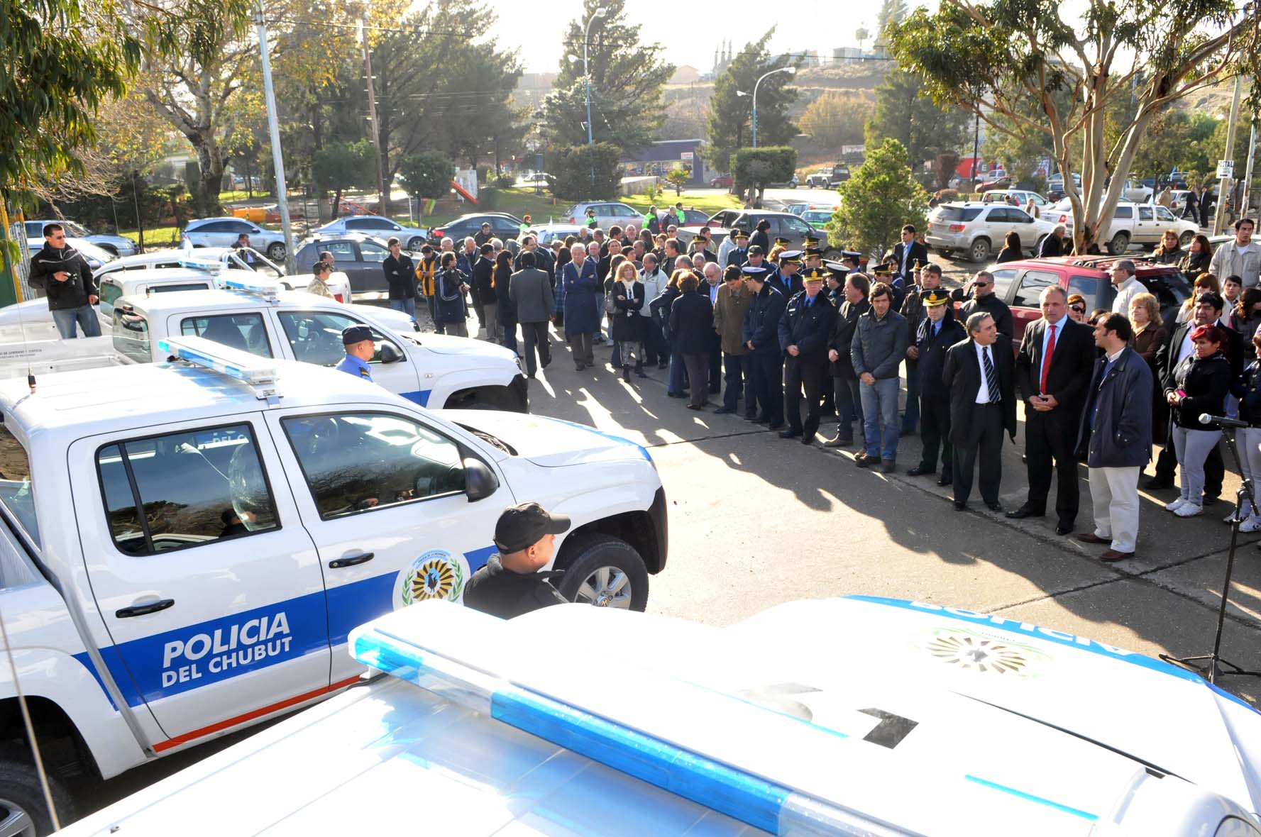 Entregan patrulleros para comisarias de la ciudad