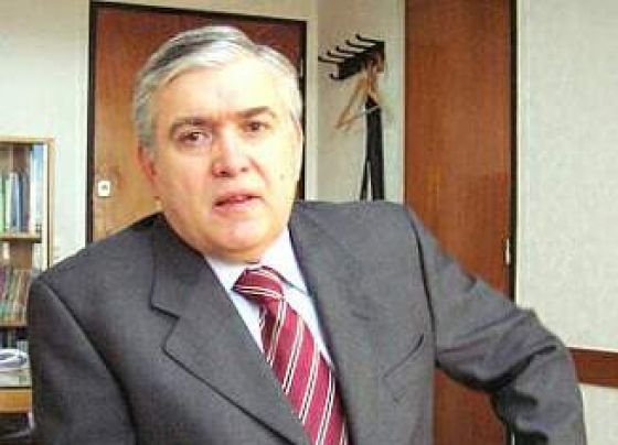 Pais impulsa un proyecto de licencia para trabajadoras