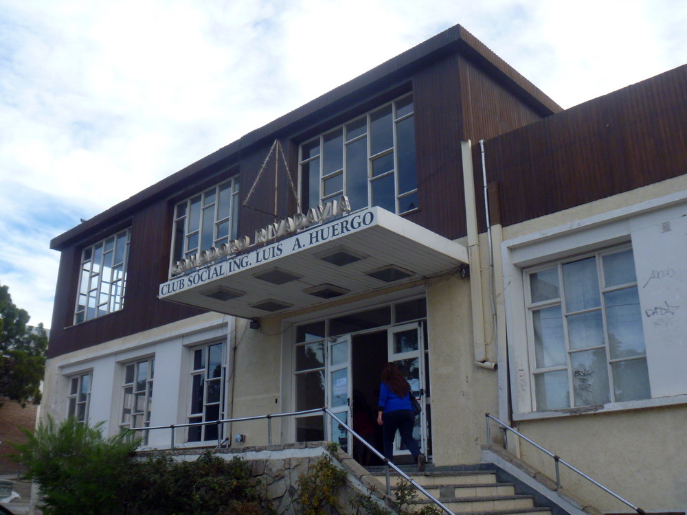 ¿Se abre otra «cajita feliz» en Comodoro?