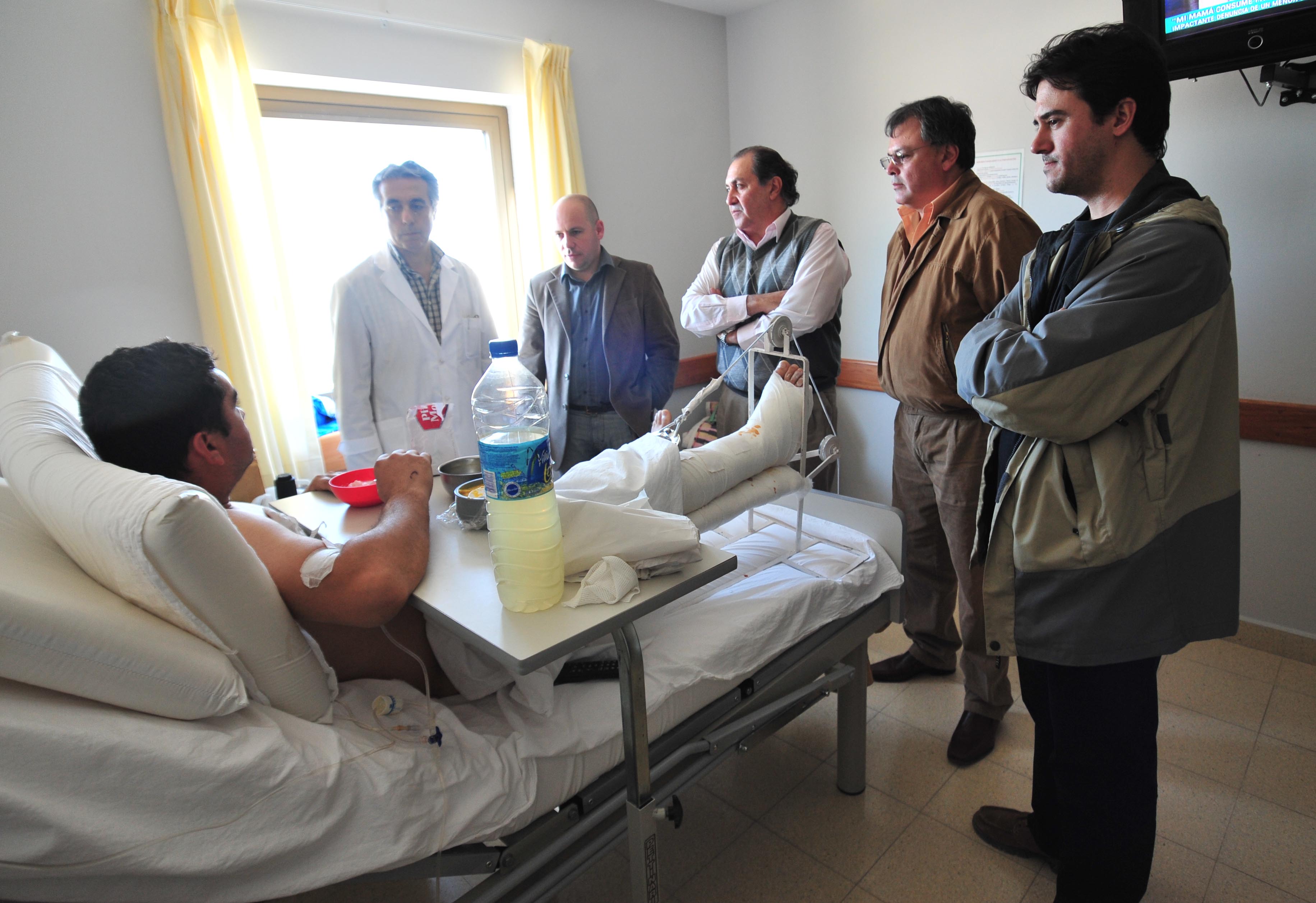 Acompañan a los gendarmes internados en Madryn