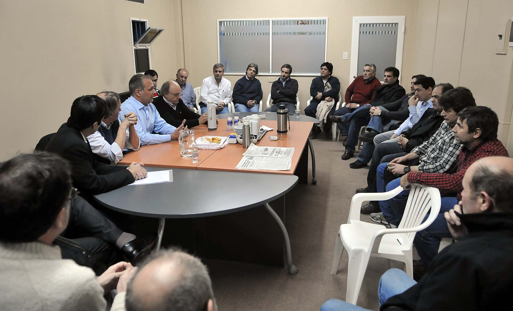 Buzzi dijo que los “Dragones” tienen que levantar el corte