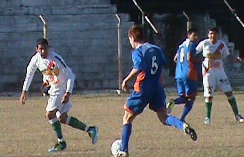 La CAI pisó fuerte en Tucumán y ganó el primer chico