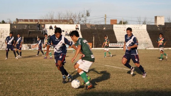 San Jorge de Tucumán será el rival de la CAI, que viaja mañana