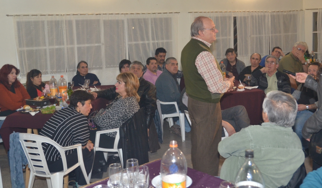 Di Pierro pidió acompañamiento a vecinalistas por las regalías