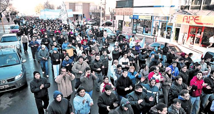 La policía chubutense se solidariza con sus colegas santacruceños