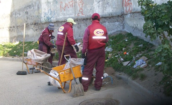 Vuelve el barrido y limpieza a barrio Pietrobelli