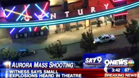 Masacre en un cine de USA: 14 muertos y 50 heridos