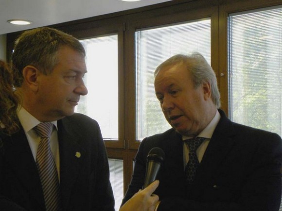 Peralta le pidió a Yauhar que cumpla con Santa Cruz