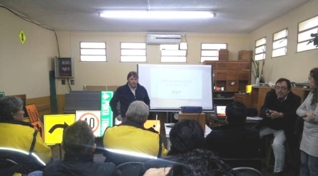 Capacitan a personal de Vialidad Provincial