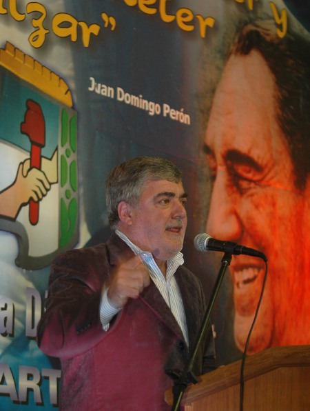 Das Neves, decidido a jugar electoralmente