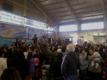 Multitudinario festejo de los niños de Petroleros Jerárquicos