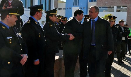 Impulsan la regularización de los sueldos policiales