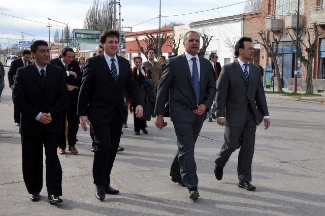 Buzzi le advirtió a PAE que el Estado tiene más poder que ellos