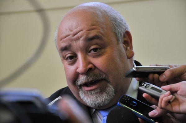 Ricardo Gaitán evoluciona favorablemente