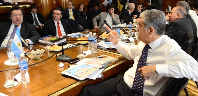 Operativo clamor por la reelección de CFK en el conurbano bonaerense