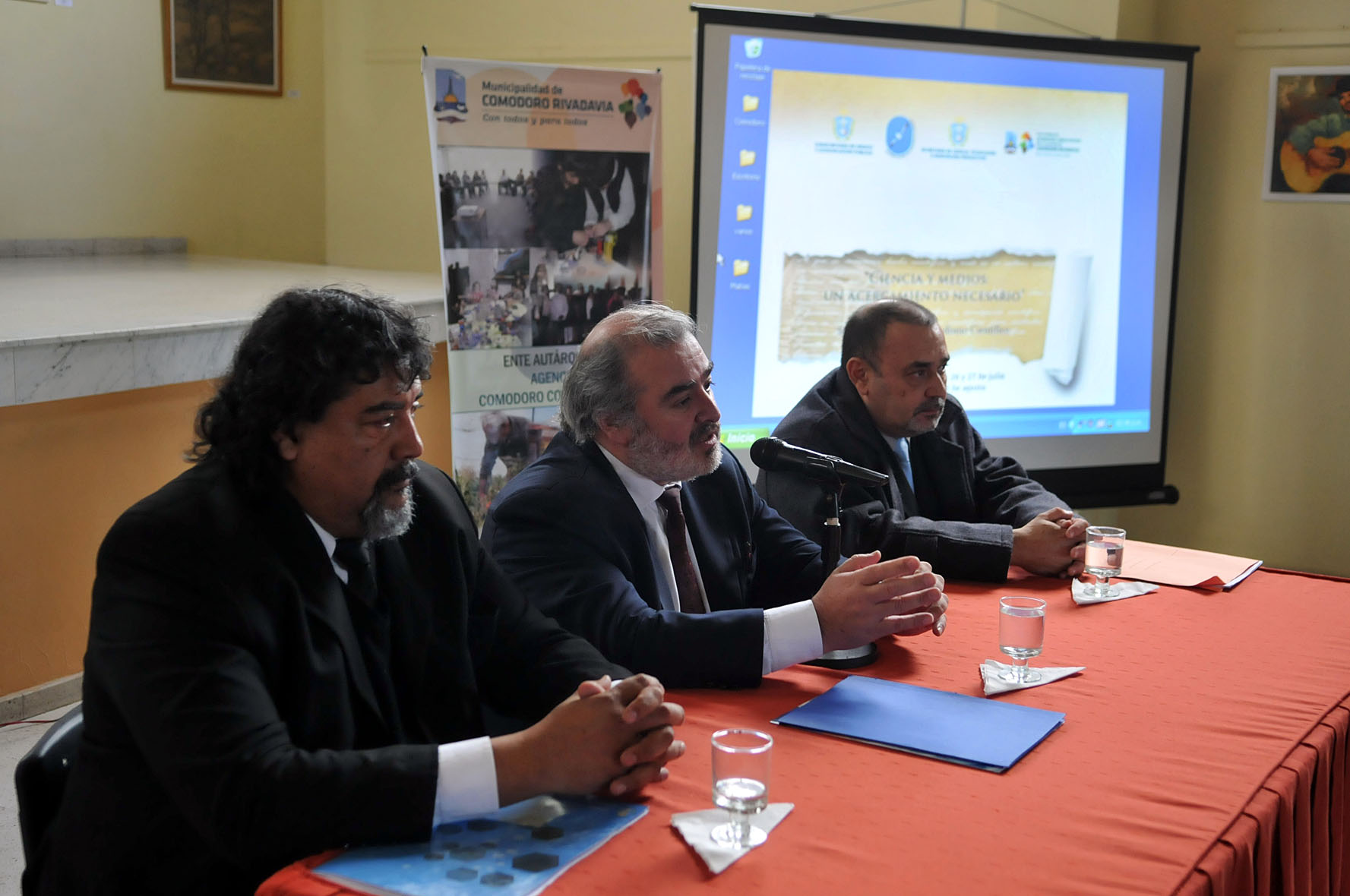 Arrancó el seminario taller de periodismo científico