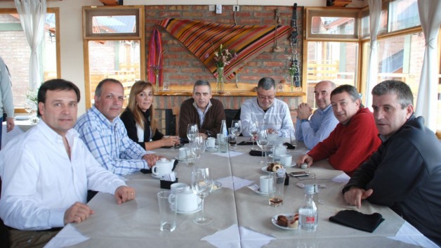 Nueva postergación para un cónclave pejotista