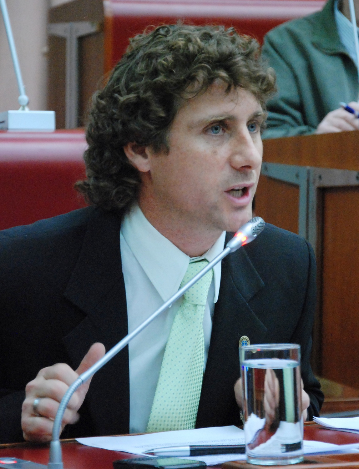 Transferencia definitiva de tierras para el Parque Industrial