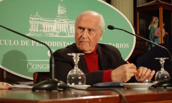 Dos proyectos de ley para frenar el capitalismo voraz