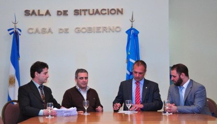 Elevaron a Legislatura el proyecto de aumento para policías