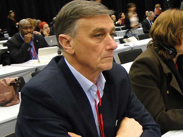 Binner no le teme a CFK: «sólo la respeto»