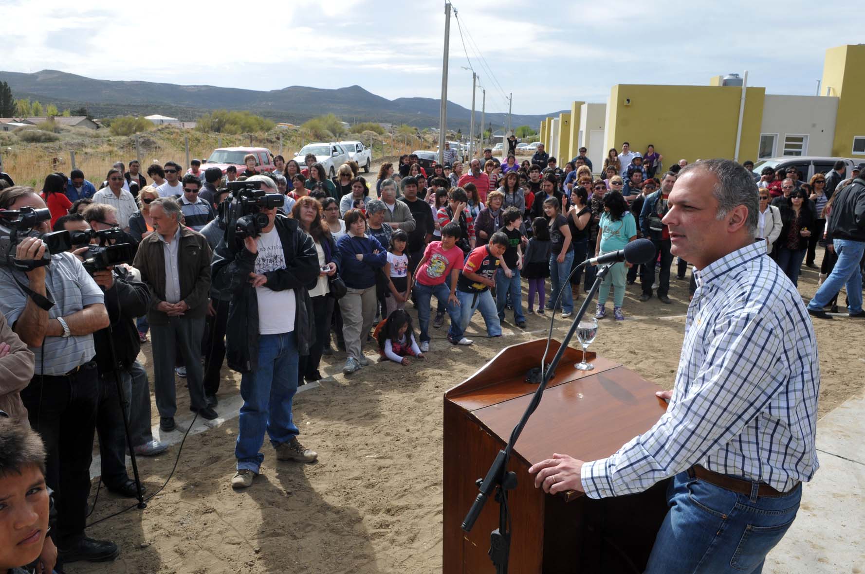 Buzzi entregó 30 viviendas en el Barrio Diadema Argentina
