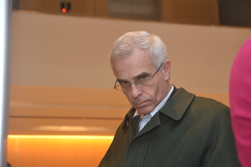 “En lo firmado se contemplaba que no haya cortes”