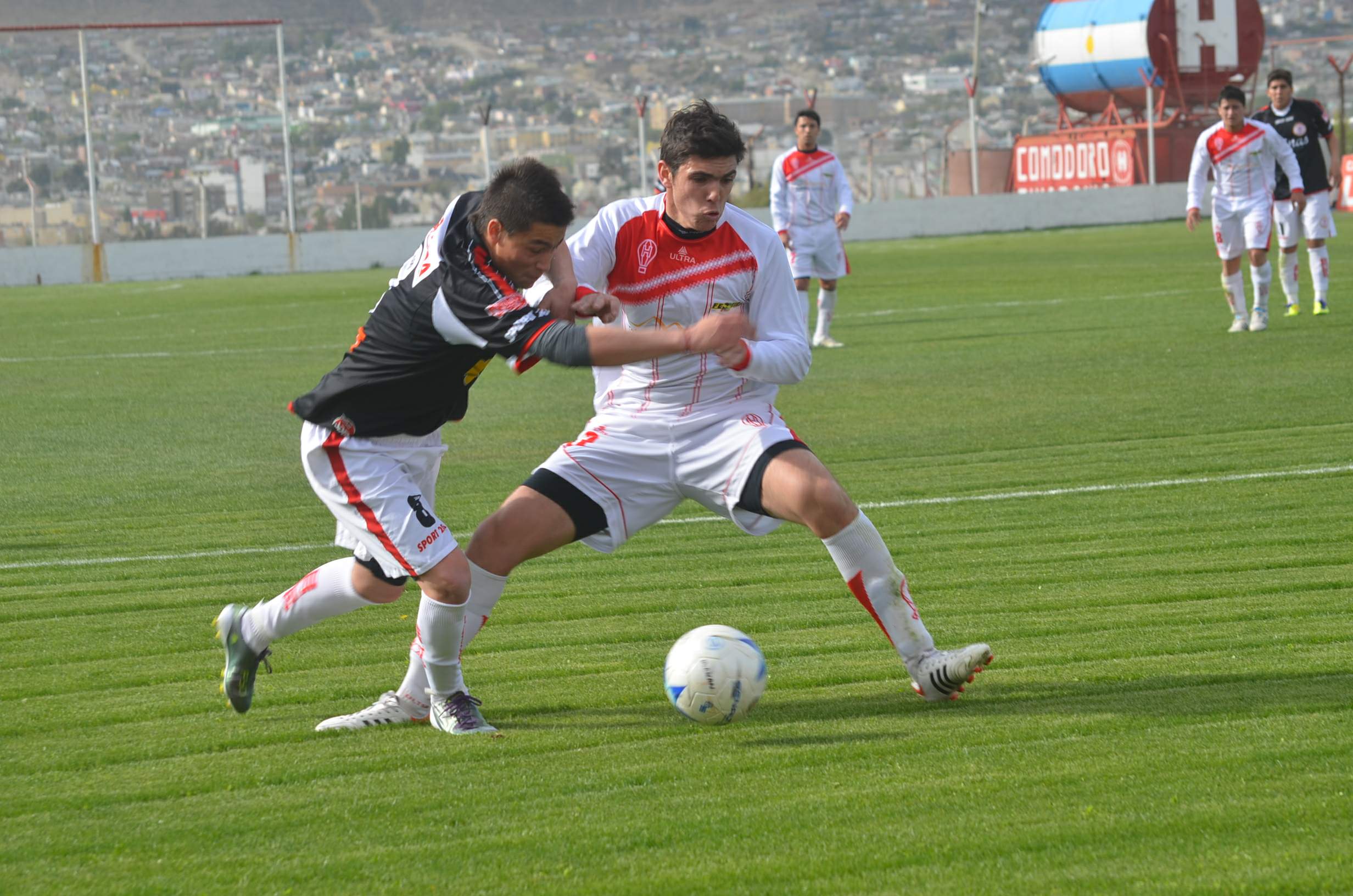 El ‘Globo’ no despega: 1-2 con Huracán de Gregores
