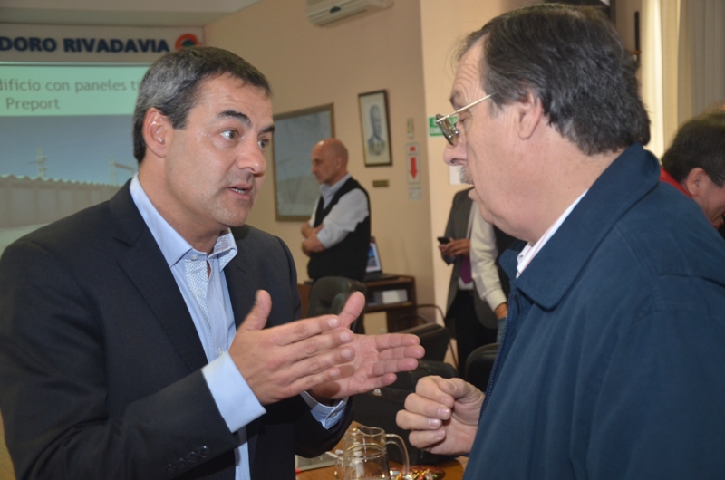 Tcharian acusó a Donet de «embarrar la cancha»