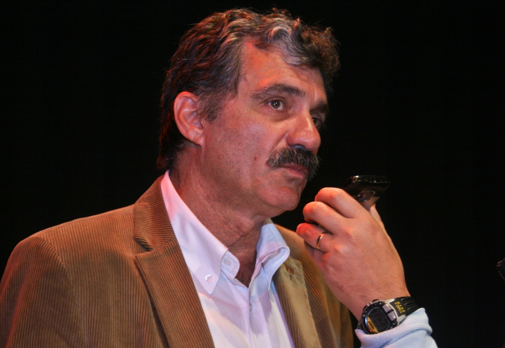 Trovant le pidió austeridad a Sastre en Madryn