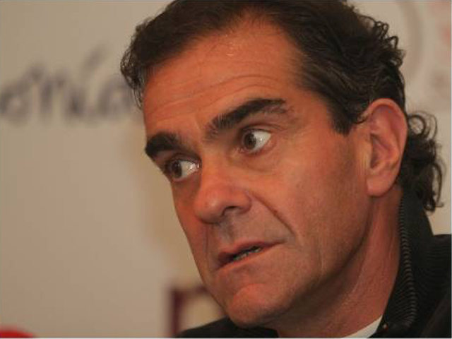 Gimnasia: Llegó Volcan Sánchez y mañana lo presentan