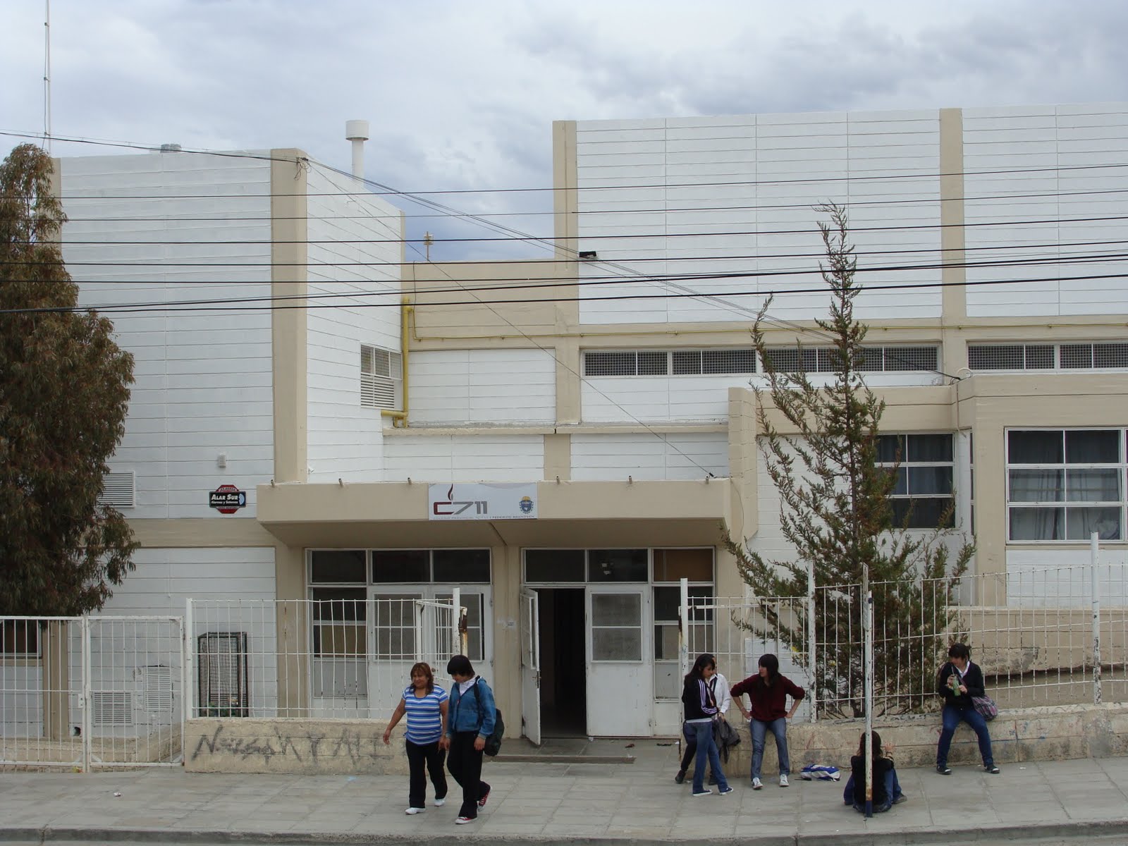 Cuatro sujetos secuestran y violan a una escolar