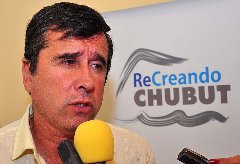 Fueyo: “Buzzi nos pide un cara a cara con la gente”