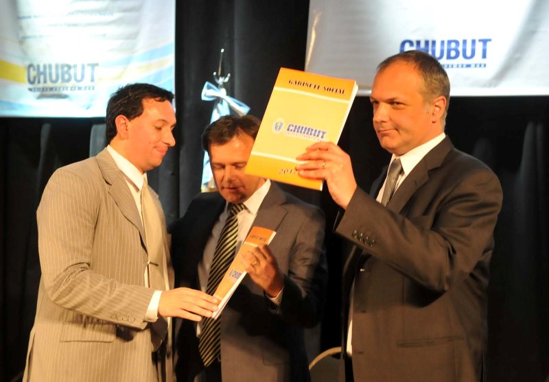 Touriñán: “Buzzi tiene el timón y todos reportan a él”