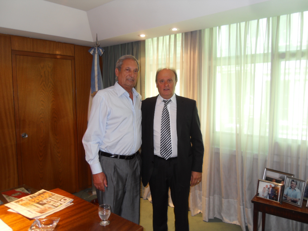 Acuerdo para “la casa de Comodoro” en Buenos Aires