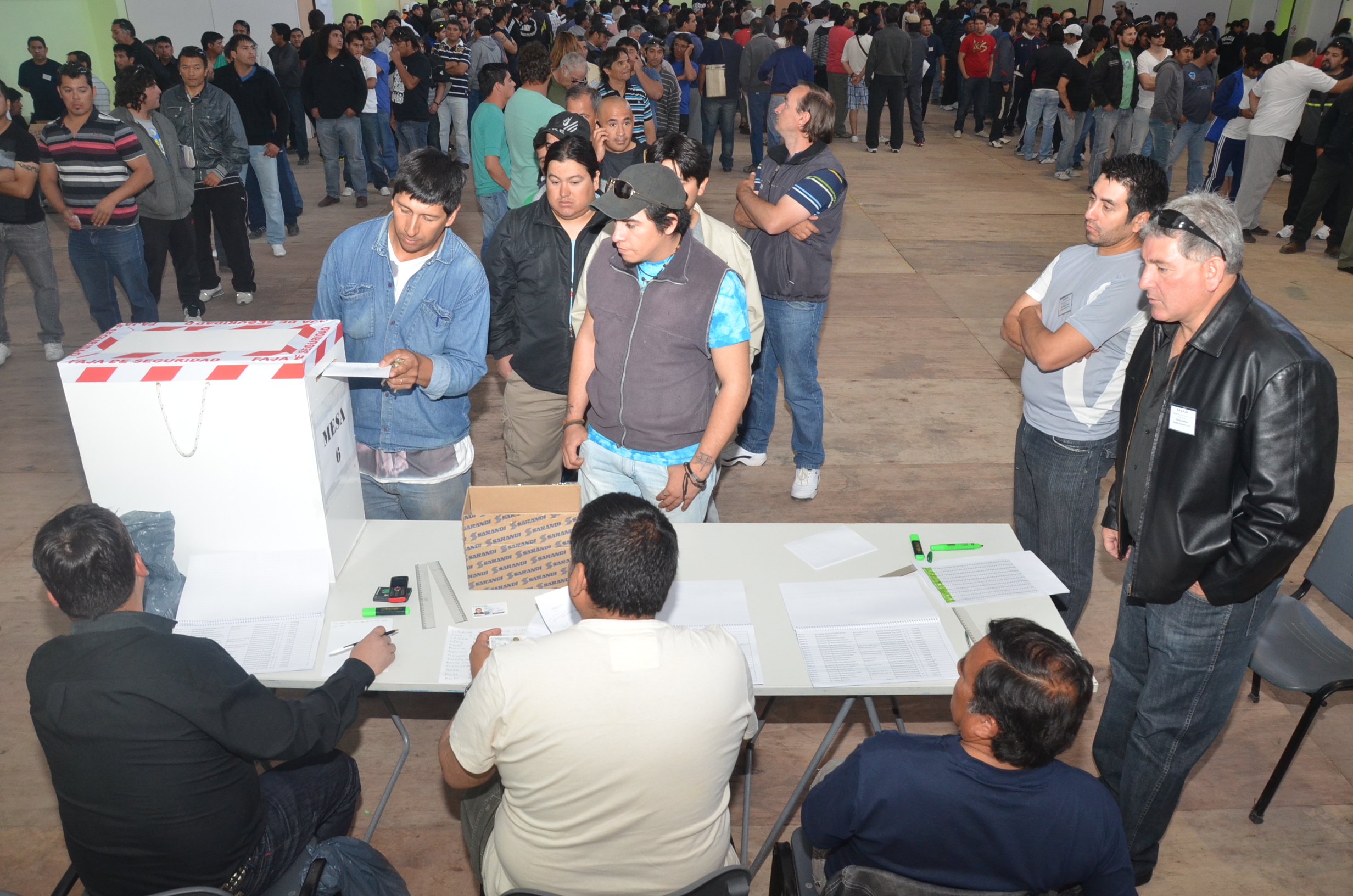 Glinski valoró el operativo para las elecciones de petroleros