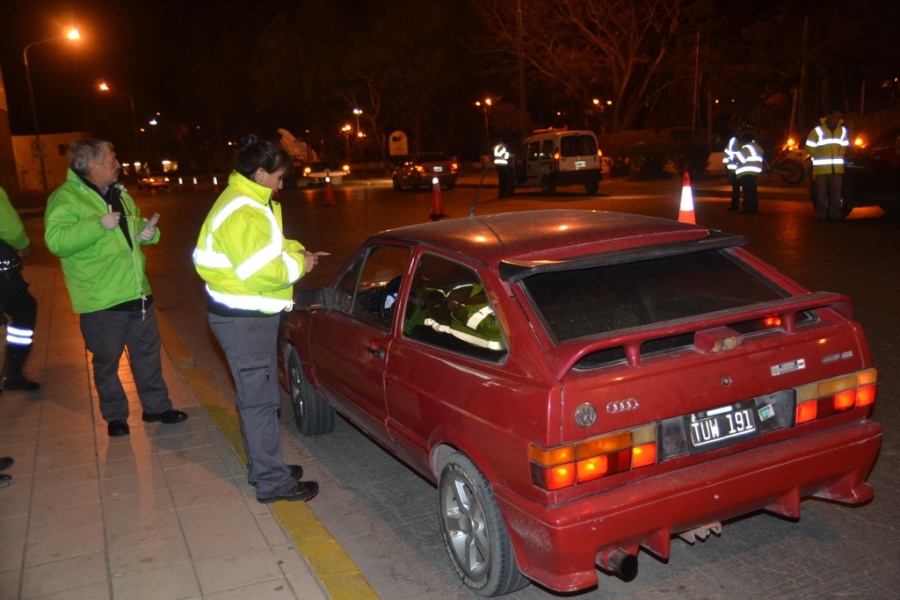 Secuestraron cinco vehículos en controles de alcoholemia