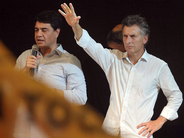 Macri se mostró en Provincia pensando en 2015