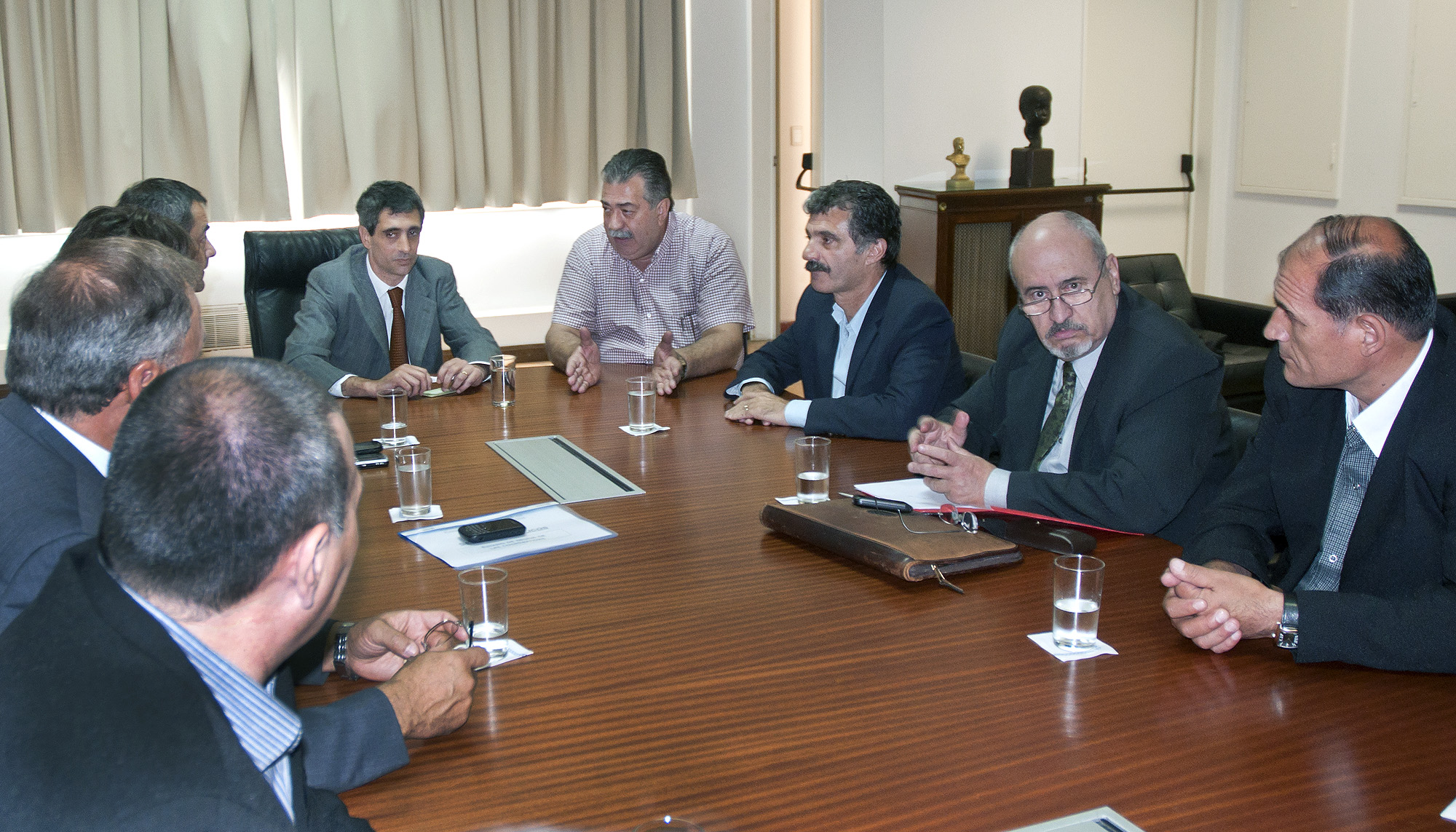 Gestionan soluciones para las cooperativas de Chubut