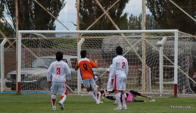 Tarde triunfal para los comodorenses en el Argentino ‘B’