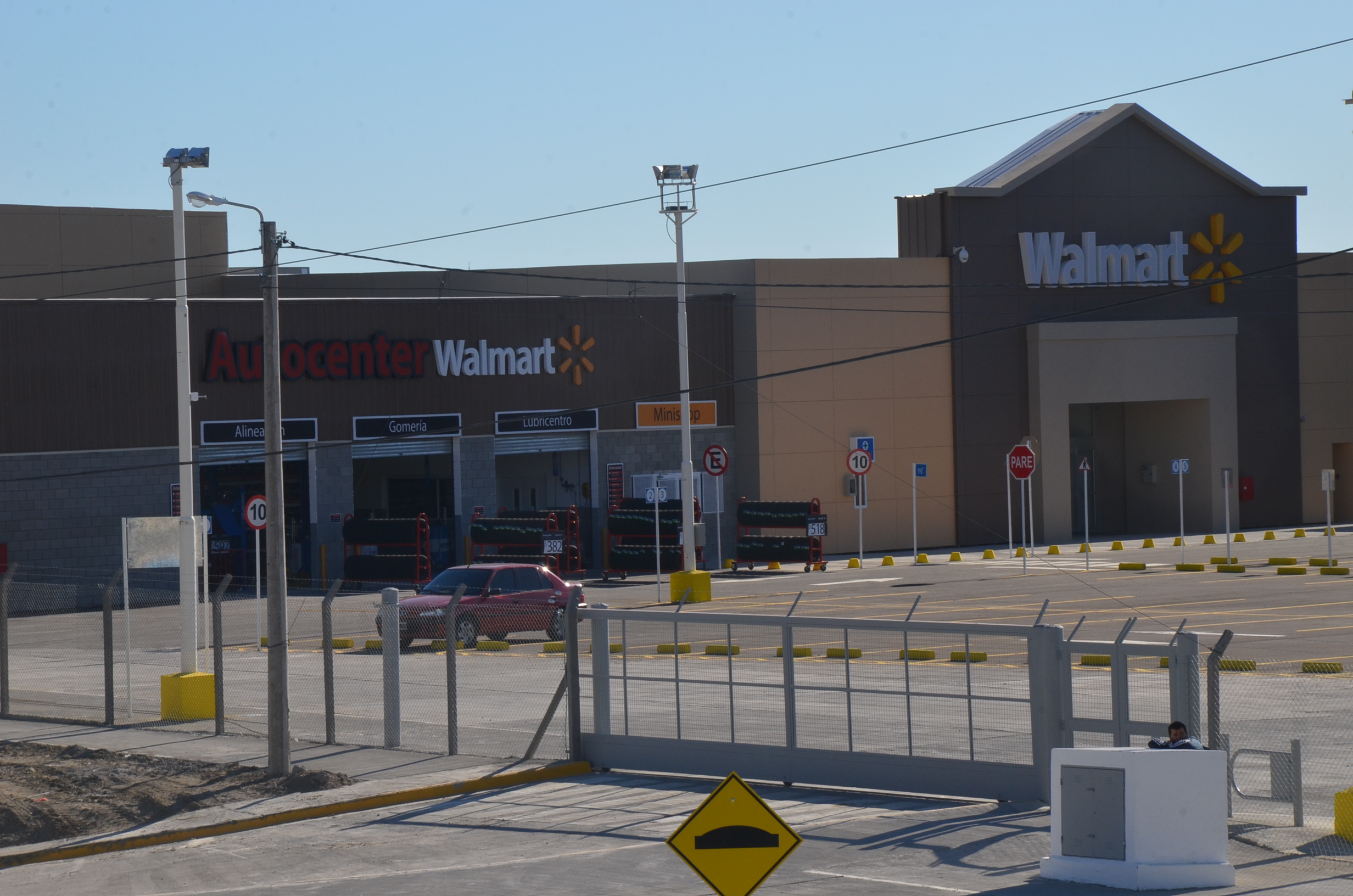 Papelón de Walmart en Comodoro