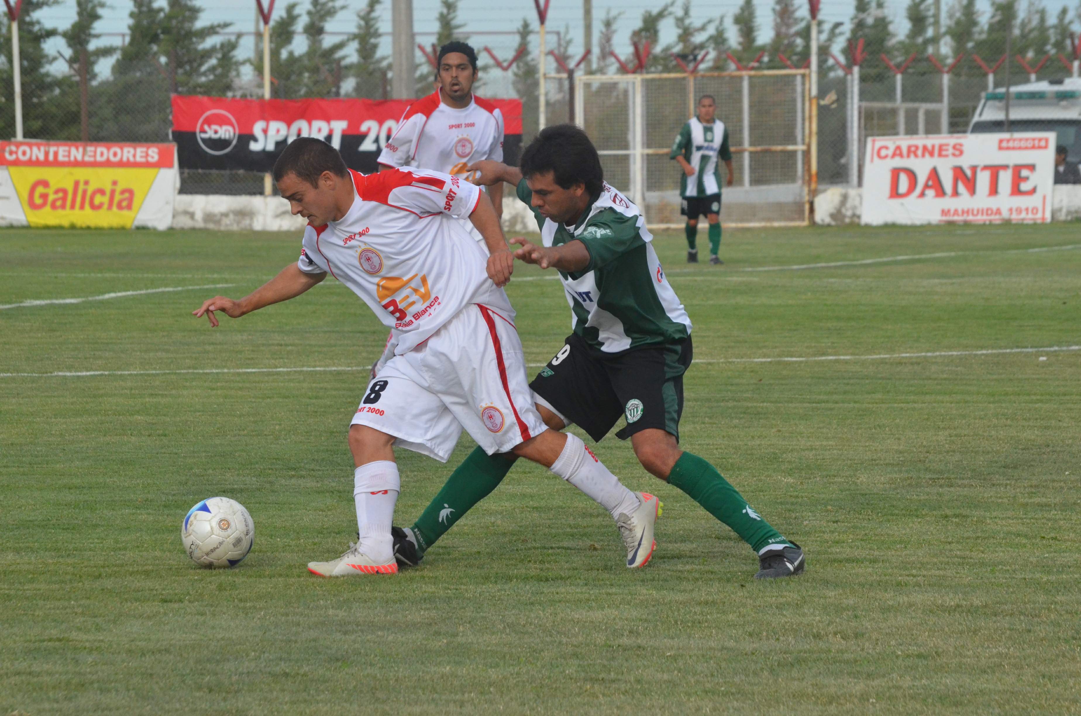 Huracán derrotó agónicamente a Germinal: 2 a 1