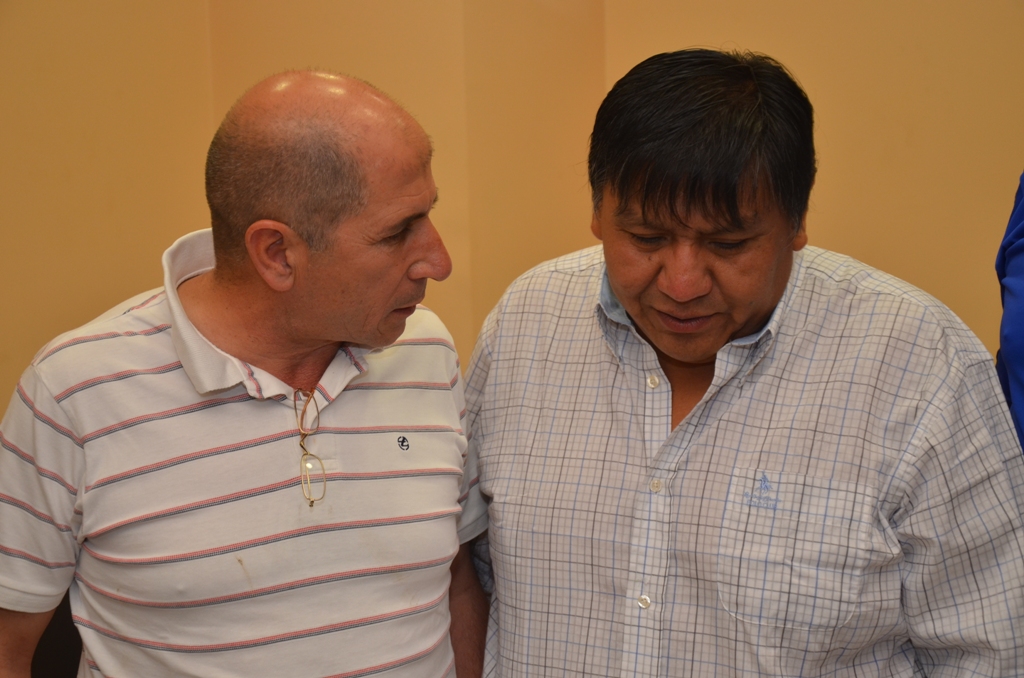 Los gremios petroleros insisten en que irán al paro