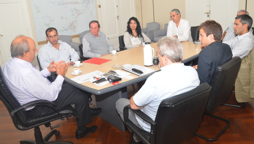 Di Pierro recibió a empresas  de servicios petroleros